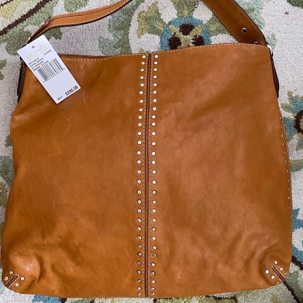 Michael Kors leather bag, never used.